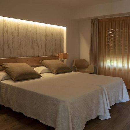 Hotel Royal Brooks Chandīgarh Dış mekan fotoğraf